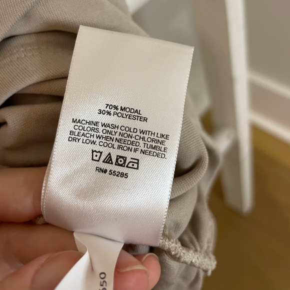 Express Ruched T-Shirt Dress NWT - Picture 4 of 7